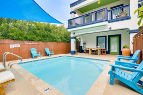 Heated Pool, Steps to Beach Oceanside Mars Oasis!